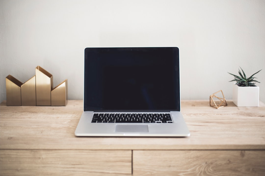 Rédaction SEO automatisée par un agent IA pour petite entreprise